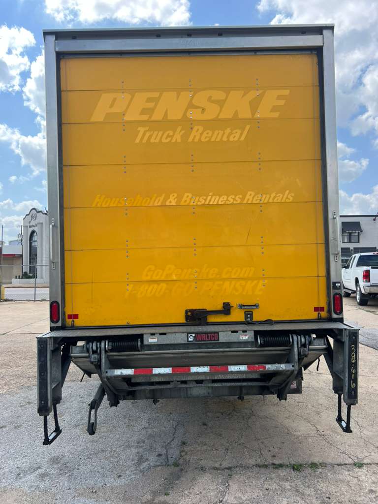 2022 FREIGHTLINER M2 106 Box Truck for sale in Fort Worth, TX — photo 4