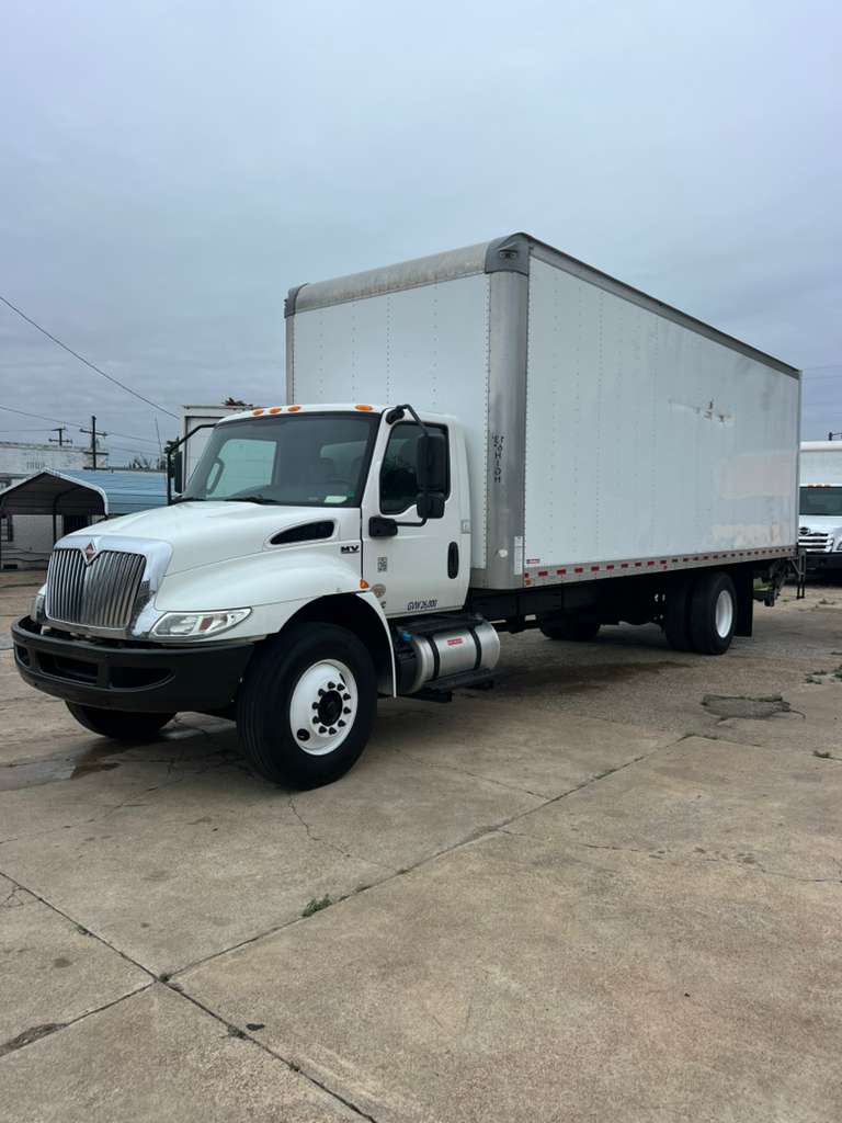 2020 International 4300 Box Truck for sale in Fort Worth, TX — photo 2