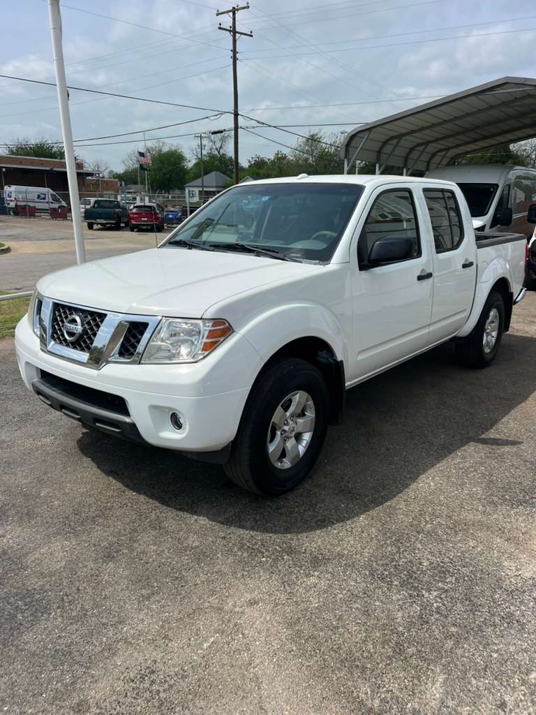 2013 Nissan Frontier Truck for sale in Fort Worth, TX — photo 2