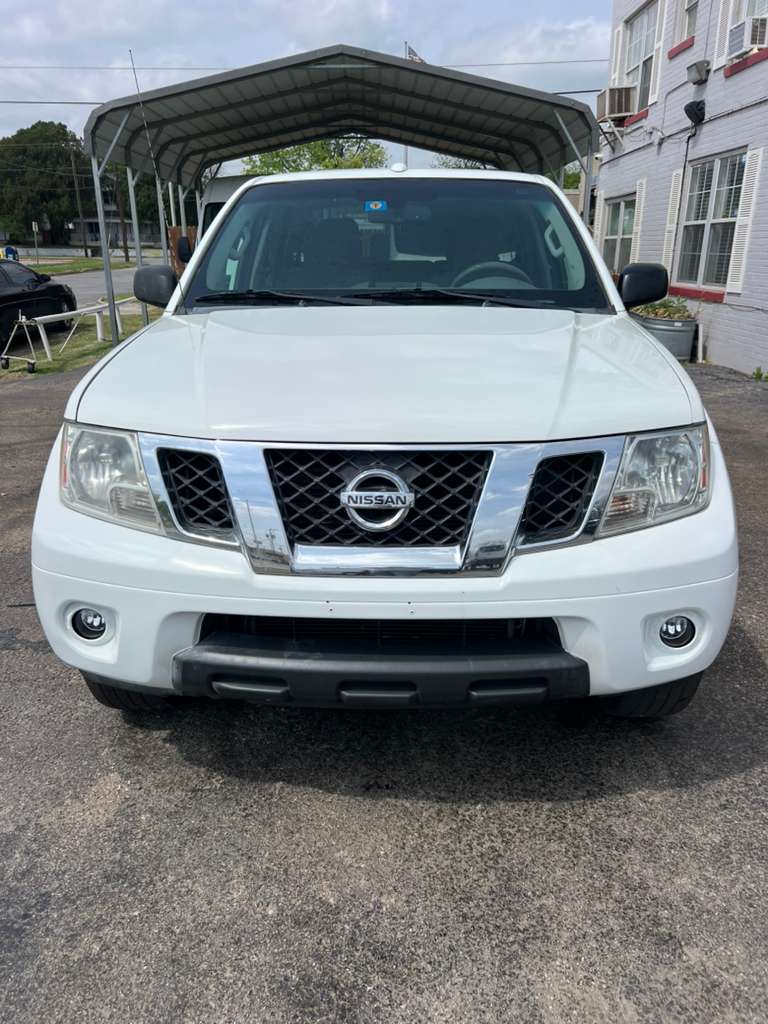 2013 Nissan Frontier Truck for sale in Fort Worth, TX — photo 4