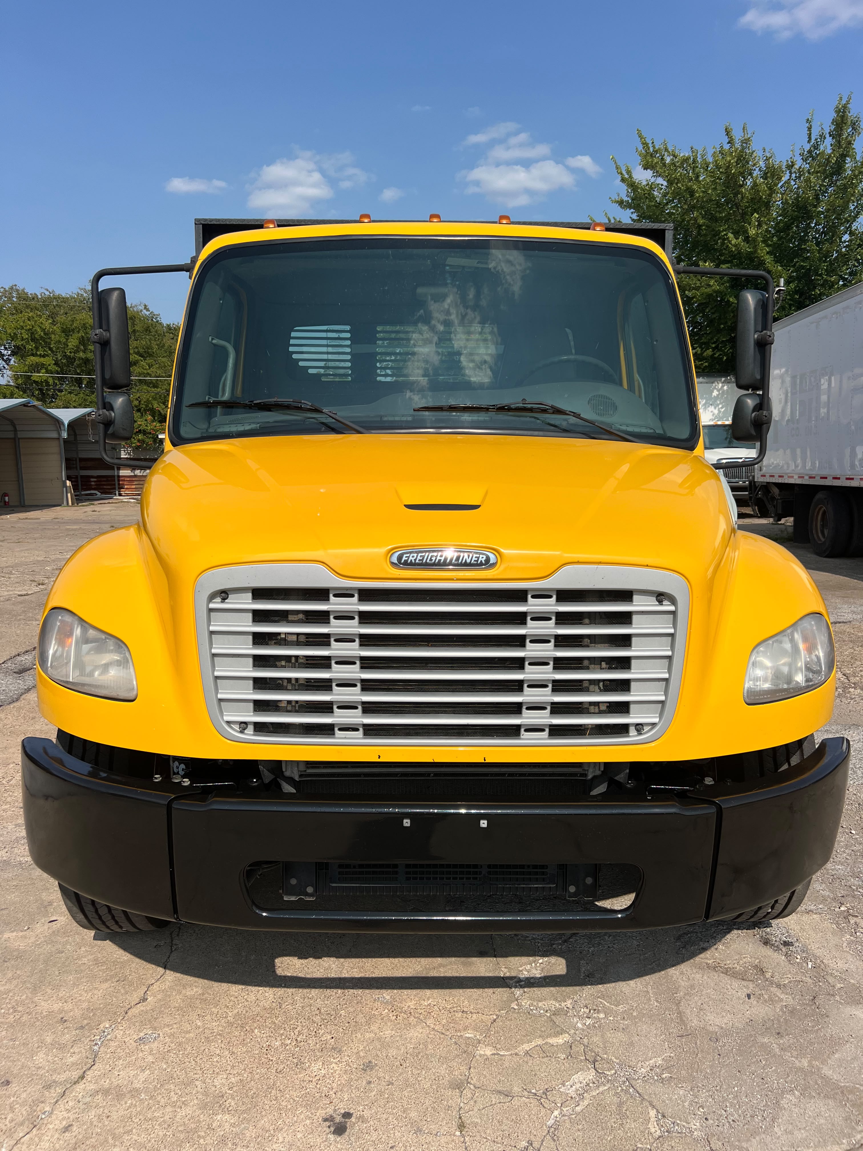 2019 Freightliner flatbed 26 Box Truck for sale in Fort Worth, TX — photo 4
