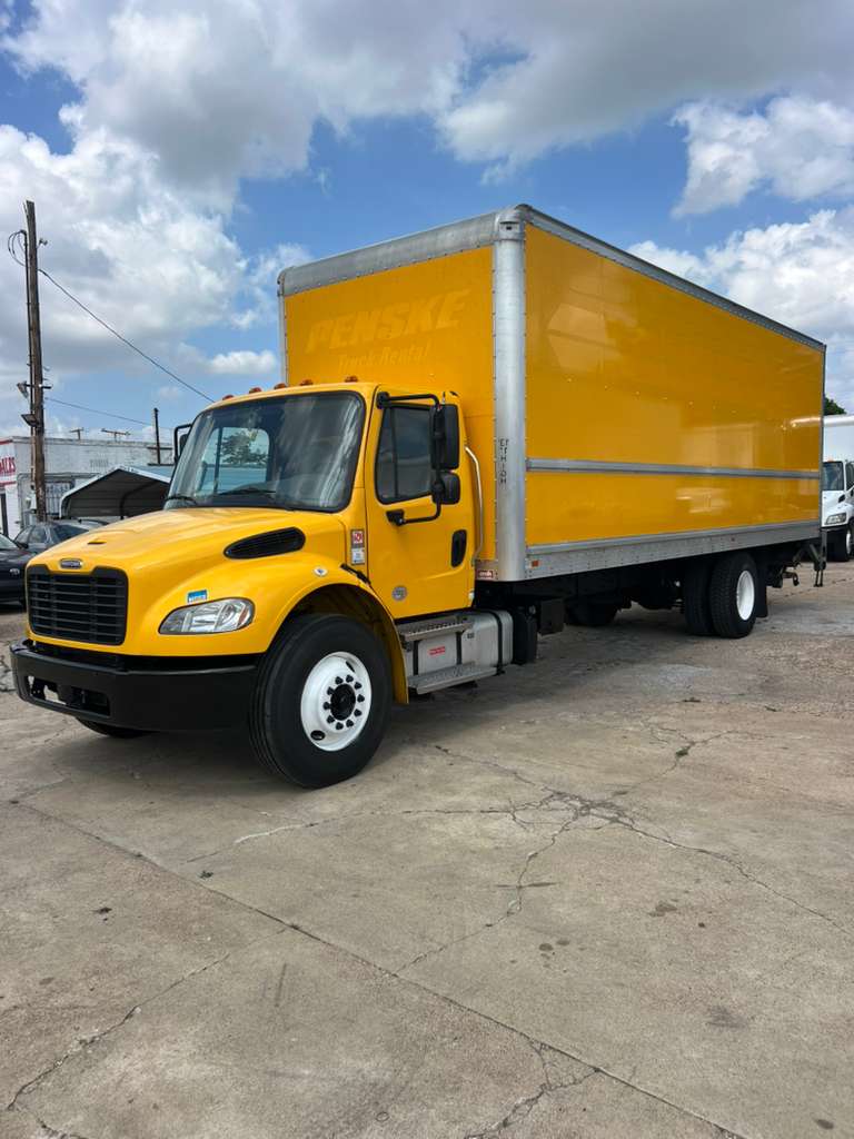 What Businesses Use Box Trucks?
